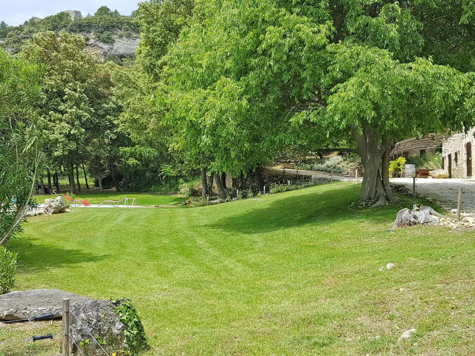 Tauleigne Villa Bollene Luaran gambar
